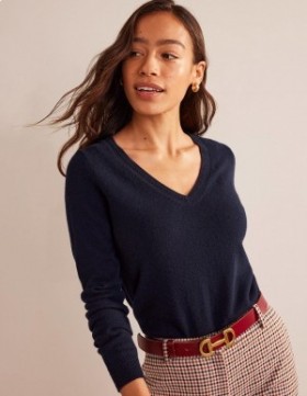 Navy Women's Boden Eva Cashmere V-Neck Sweater